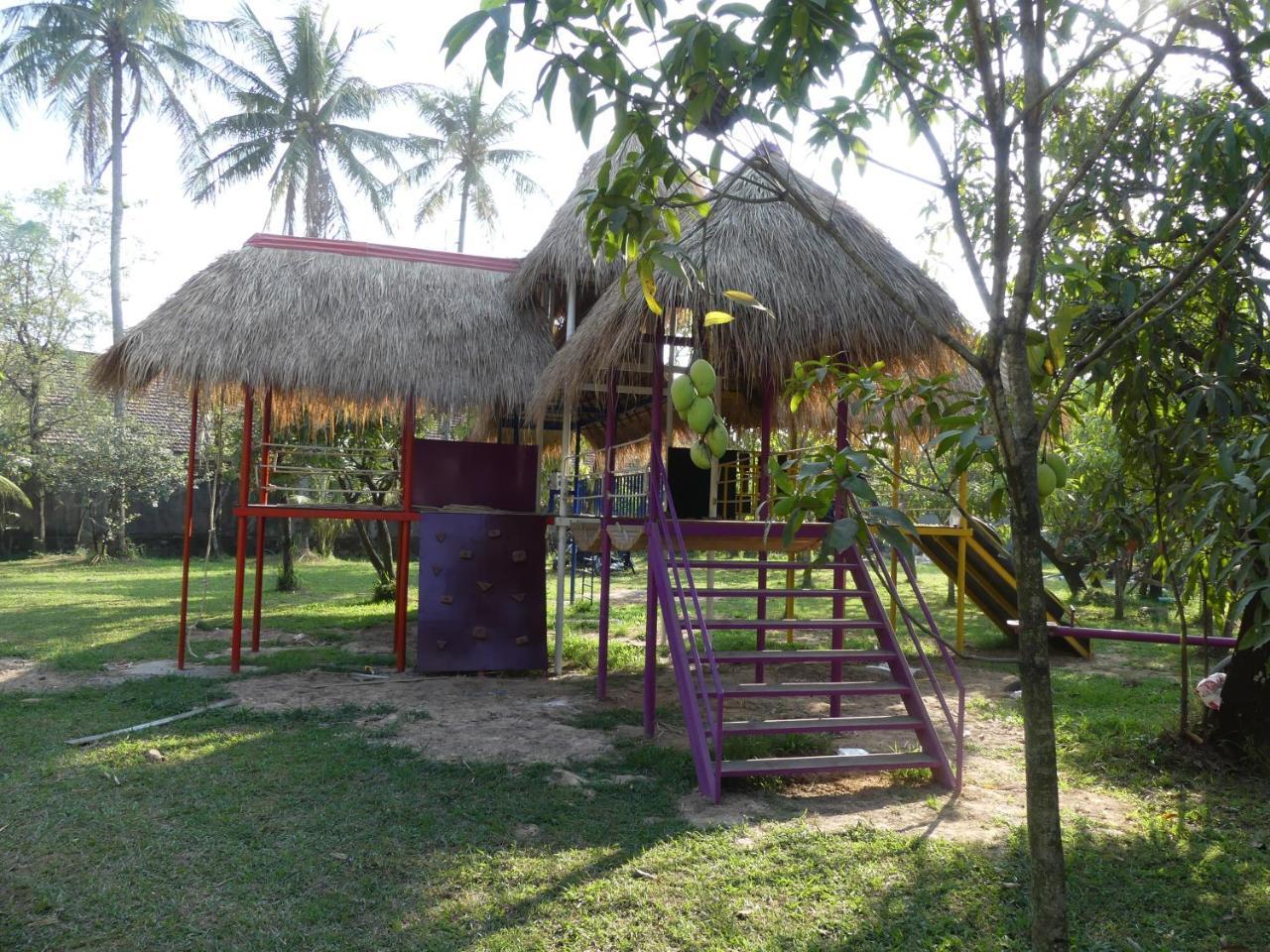 The Playground Bed and Breakfast Kampot Eksteriør billede