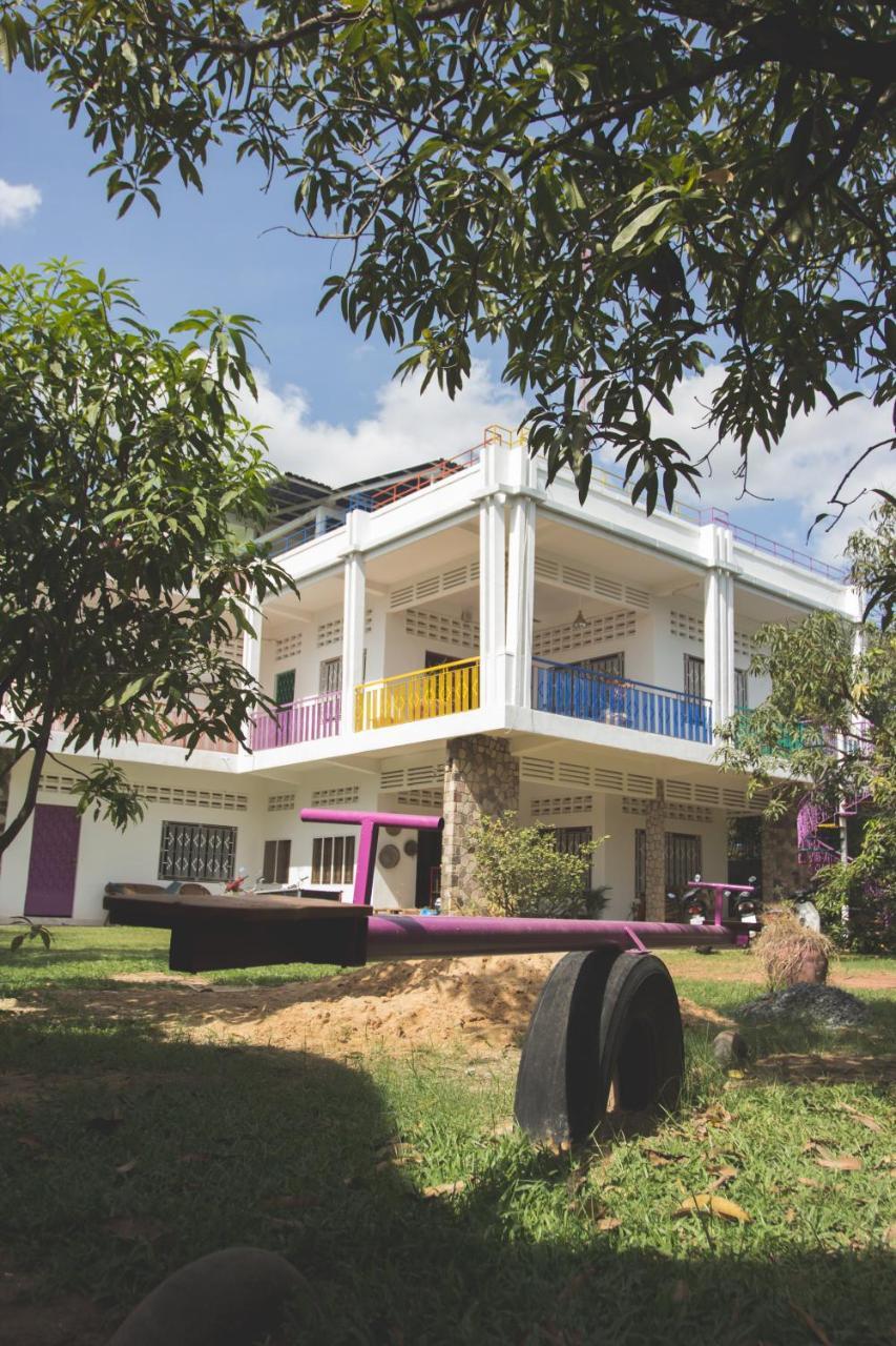 The Playground Bed and Breakfast Kampot Eksteriør billede